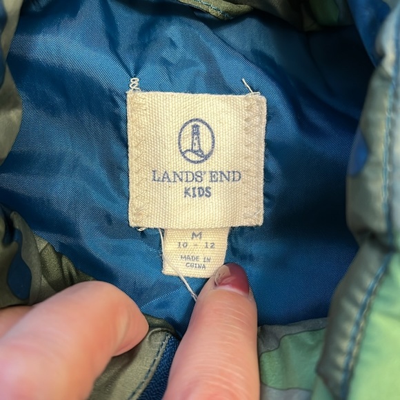 Lands’ End camouflage vest sz 10/12 - Picture 2 of 4